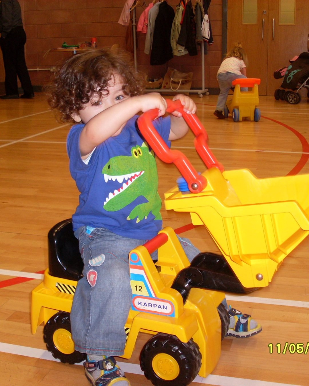 Andrew at baby_s class (40)